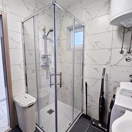 Apartamento M&l 1 *